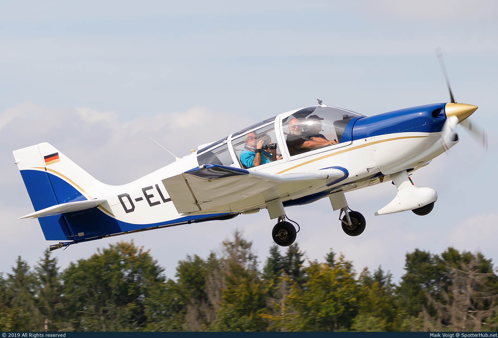 Photo of D-ELBT - Robin DR400/180RP Remo 212 operated by Flugsportverein Bad Tölz