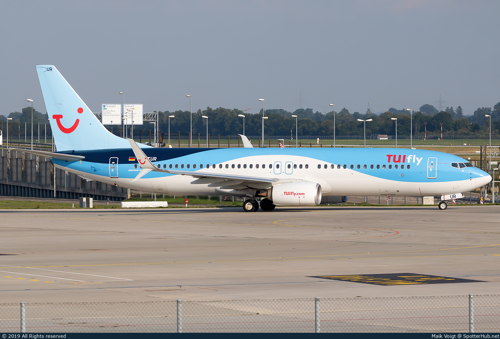 Photo of D-ATUR - Boeing 737-8K5 operated by TUIfly
