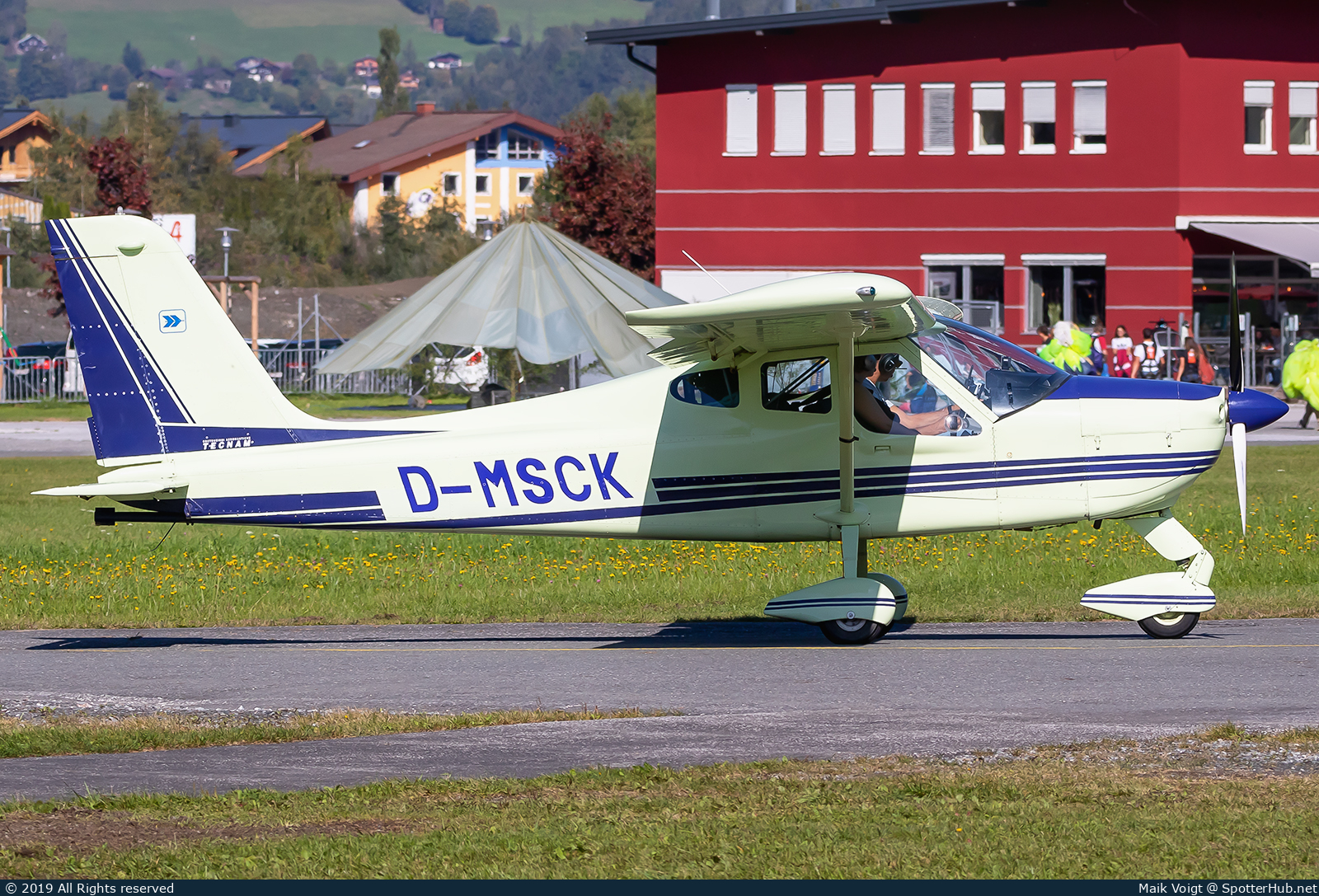 Photo of D-MSCK - Tecnam P92 Echo Super operated by Private