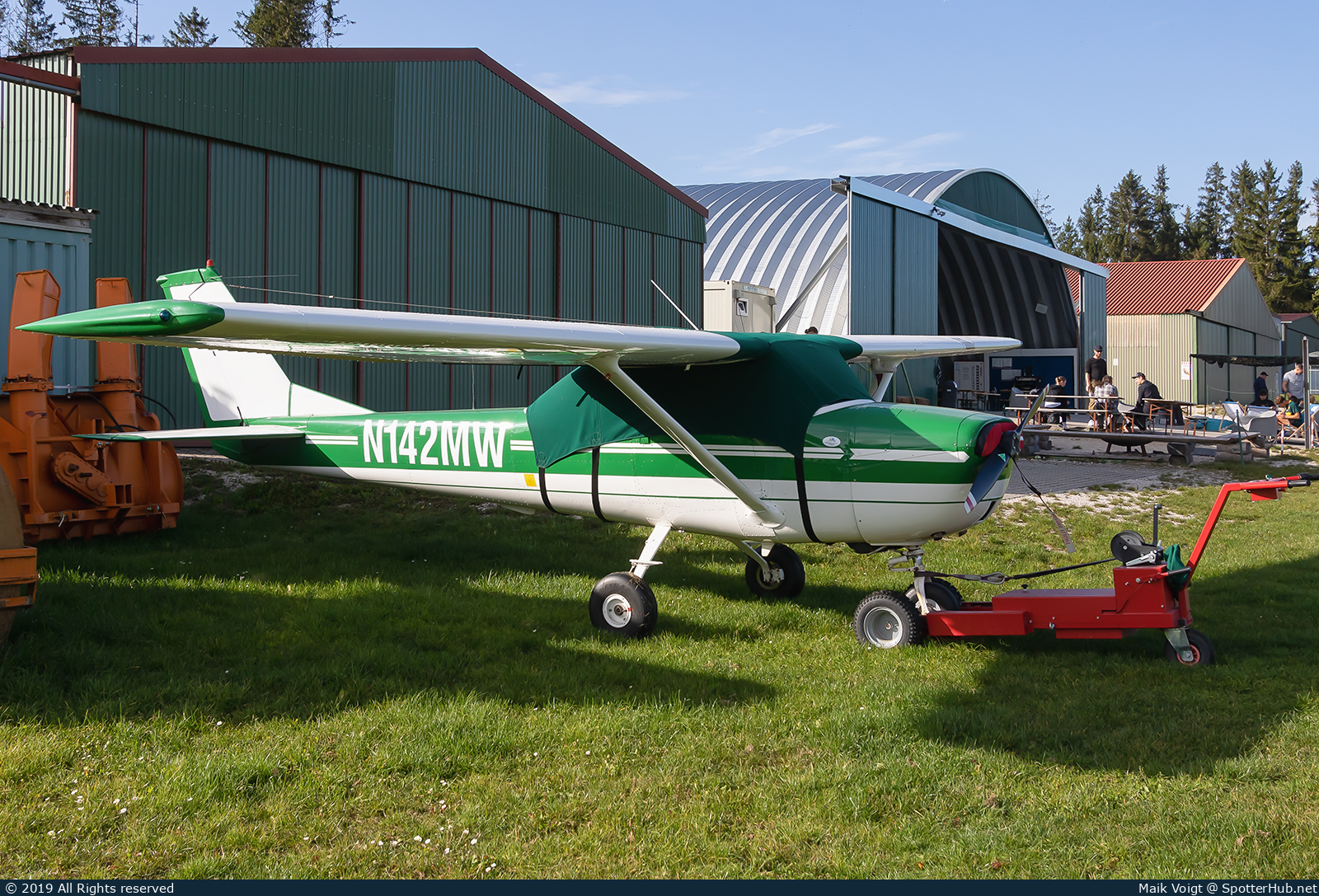 Photo of N142MW - Reims-Cessna F150H operated by Private