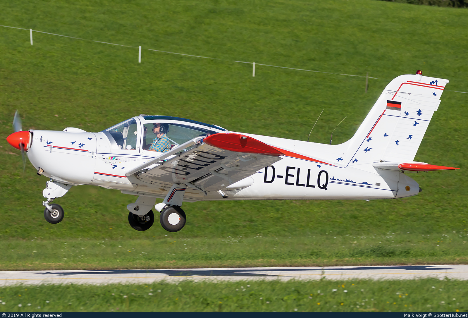 Photo of D-ELLQ - SOCATA MS.893A Rallye Commodore 180 operated by Private