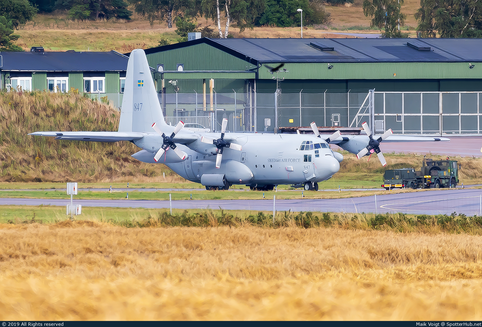 Photo of 84007 - Lockheed Tp84 Hercules operated by Swedish Air Force