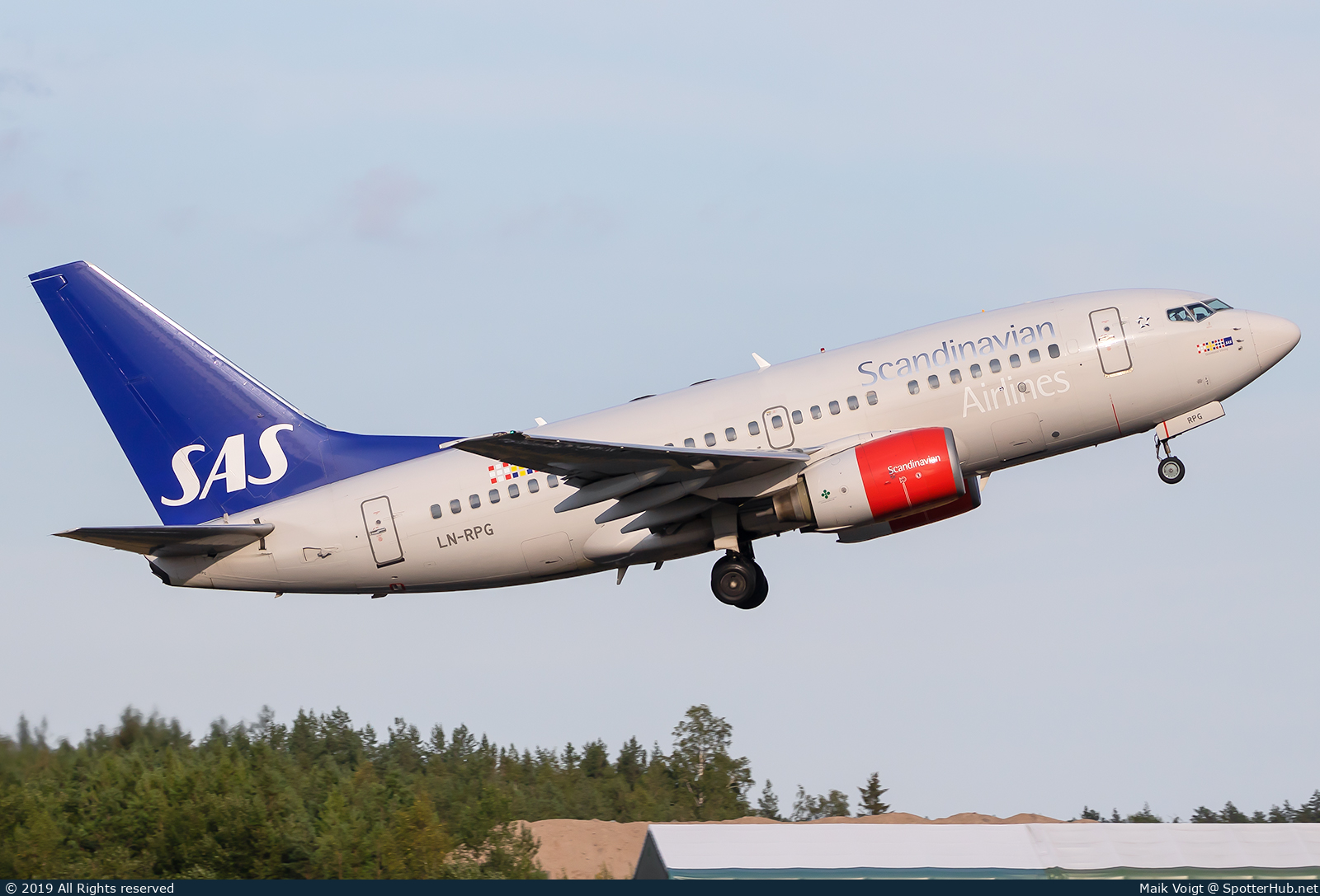Photo of LN-RPG - Boeing 737-683 operated by SAS Scandinavian Airlines