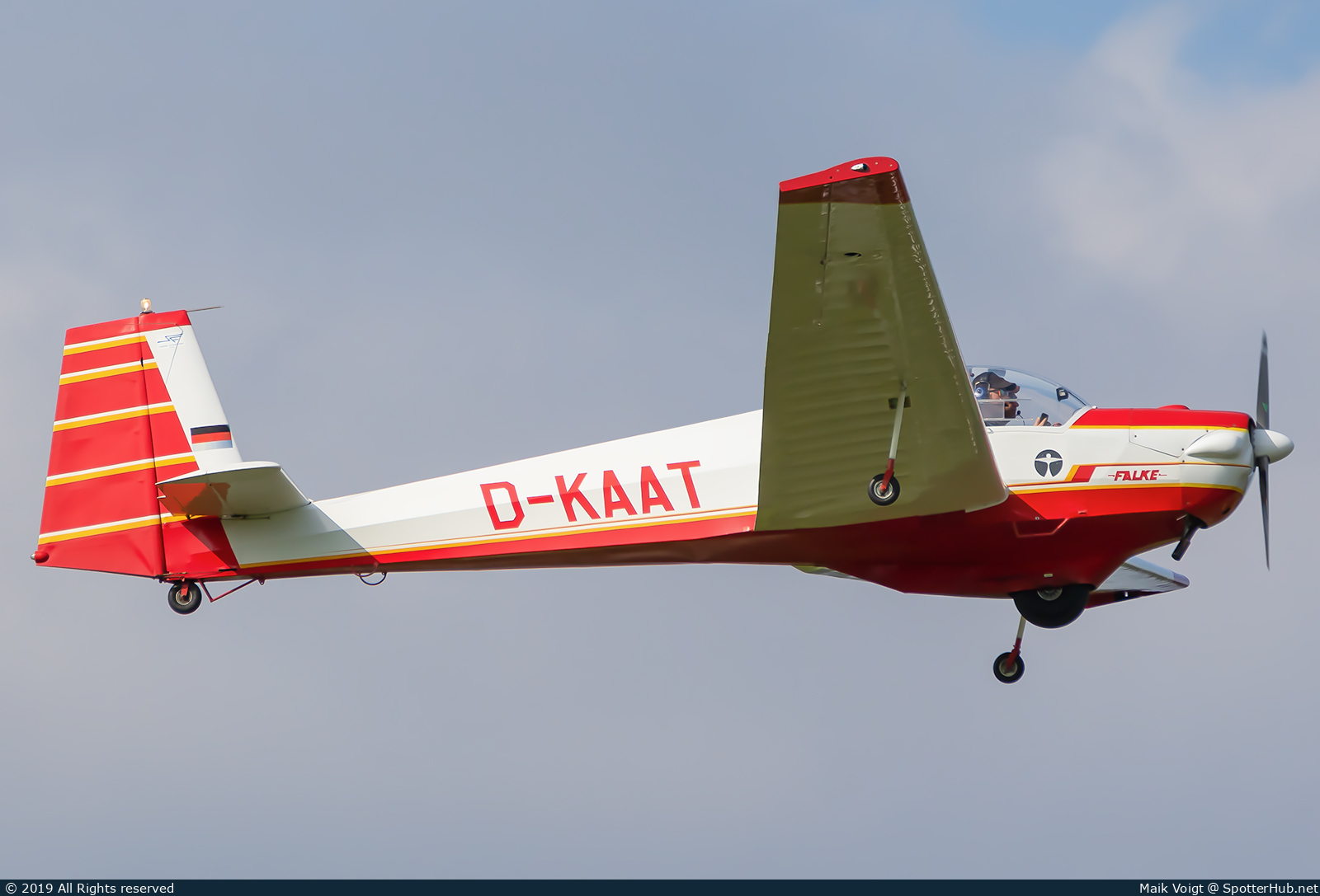 Photo of D-KAAT - Scheibe SF 25B Falke operated by Private