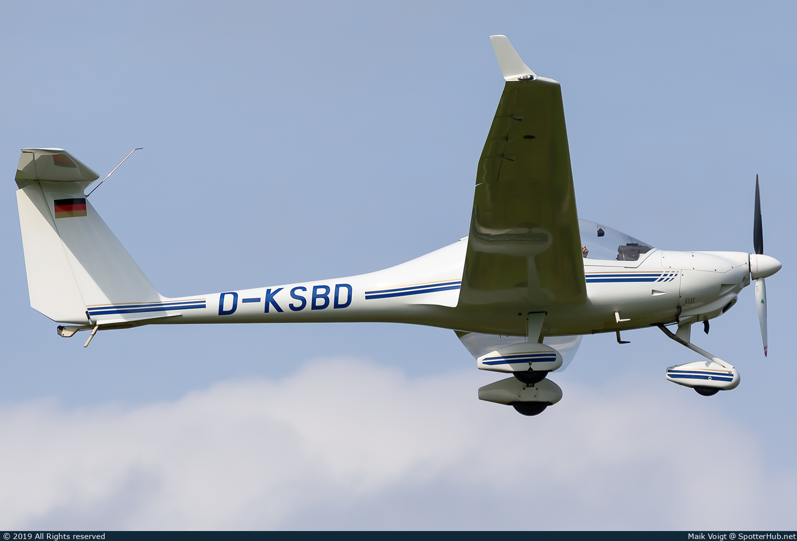 Photo of D-KSBD - Diamond HK36TTC Super Dimona operated by Bayerischer Luftfahrtverein München