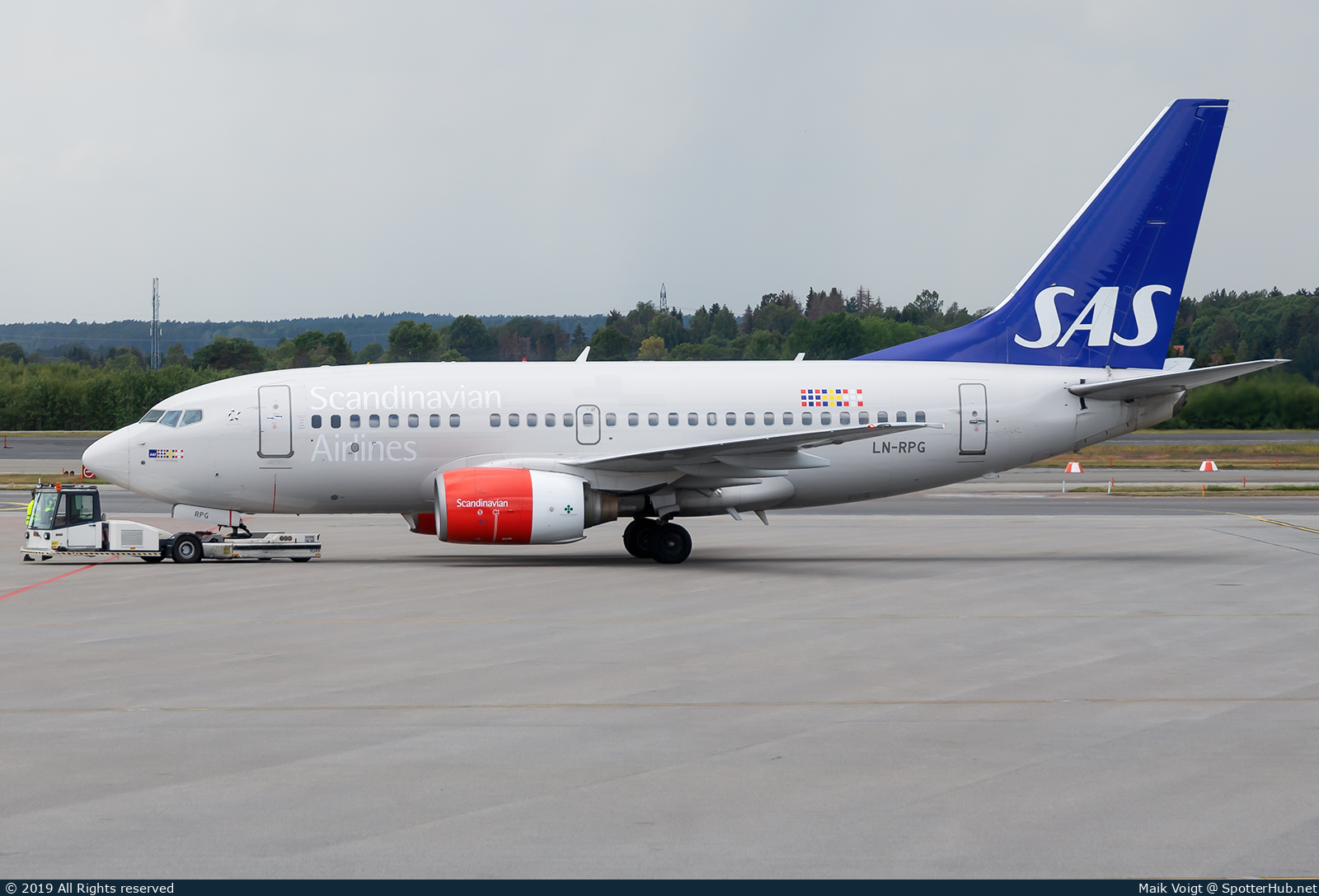Photo of LN-RPG - Boeing 737-683 operated by SAS Scandinavian Airlines