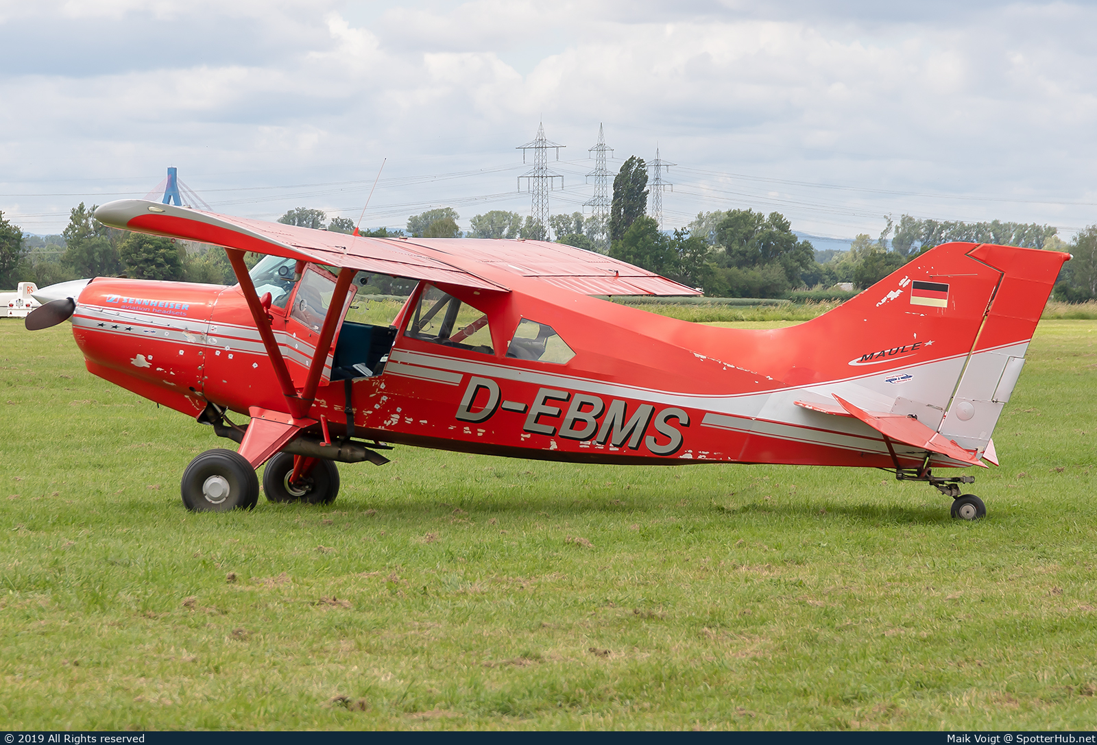 Photo of D-EBMS - Maule M-7-235 Super Rocket operated by Private