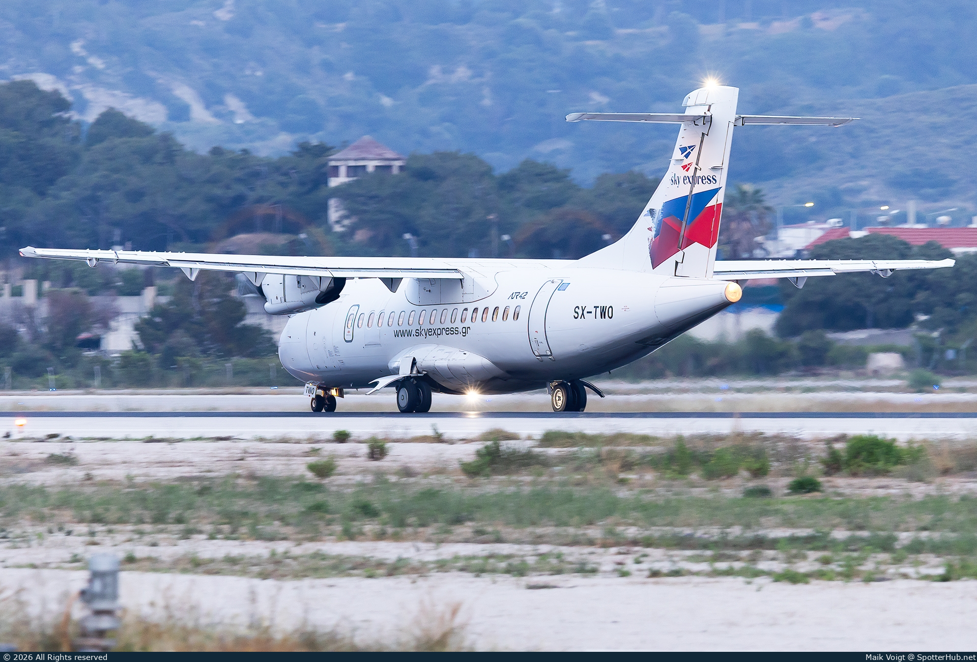 Photo of SX-TWO - ATR 42-500 operated by Sky Express