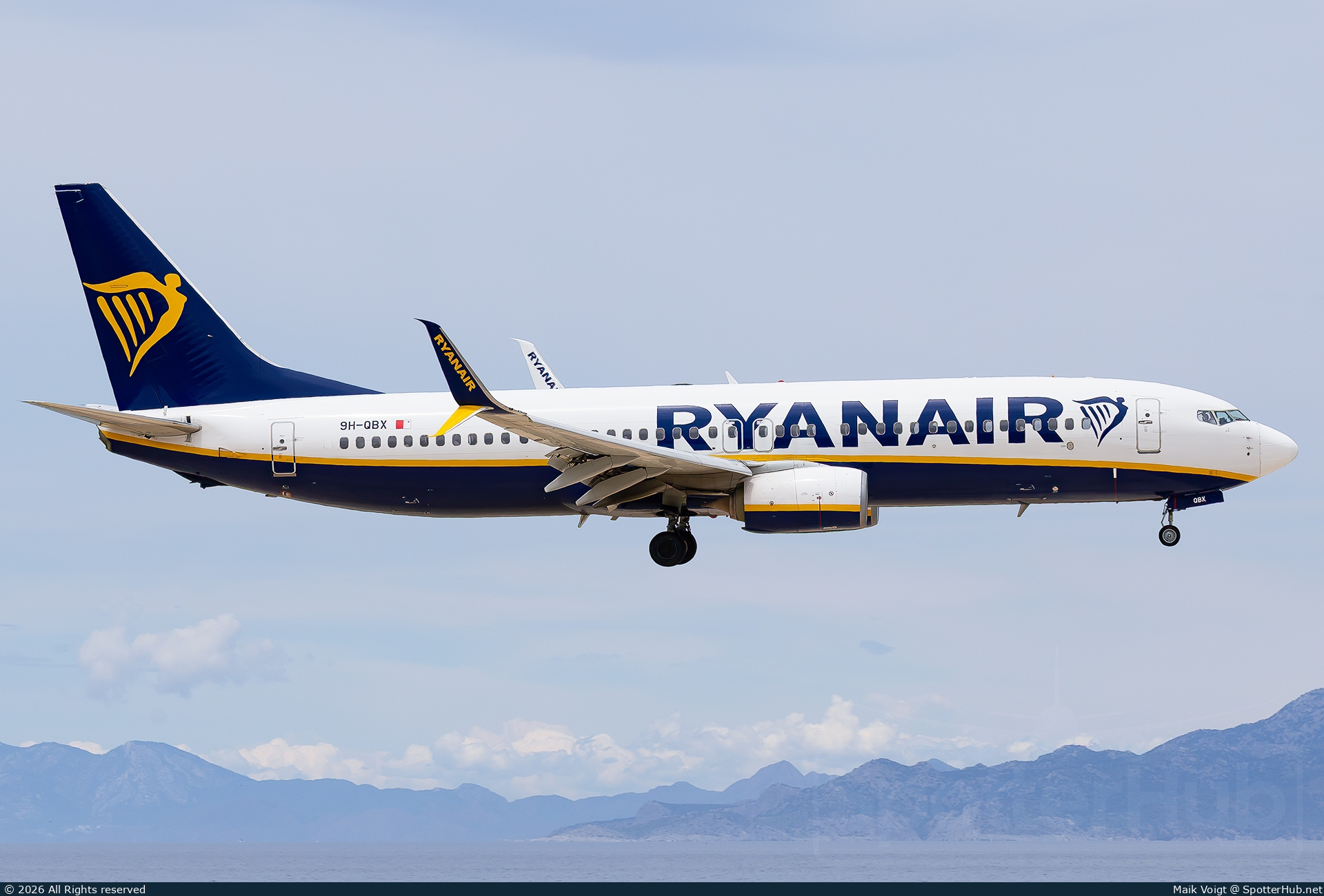 Photo of 9H-QBX - Boeing 737-8AS operated by Ryanair (opb Malta Air)