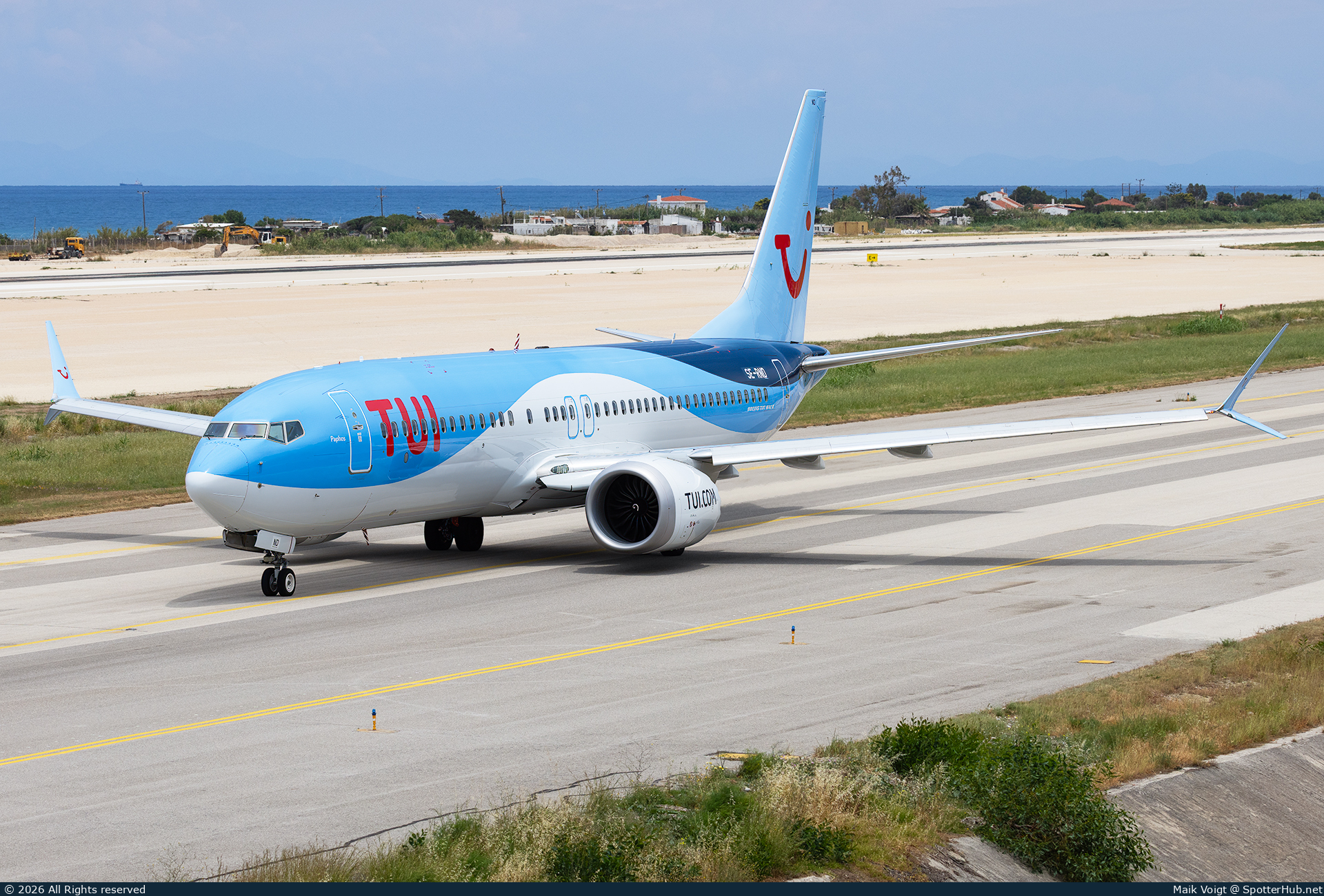 Photo of SE-RND - Boeing 737 MAX 8 operated by TUIfly Nordic