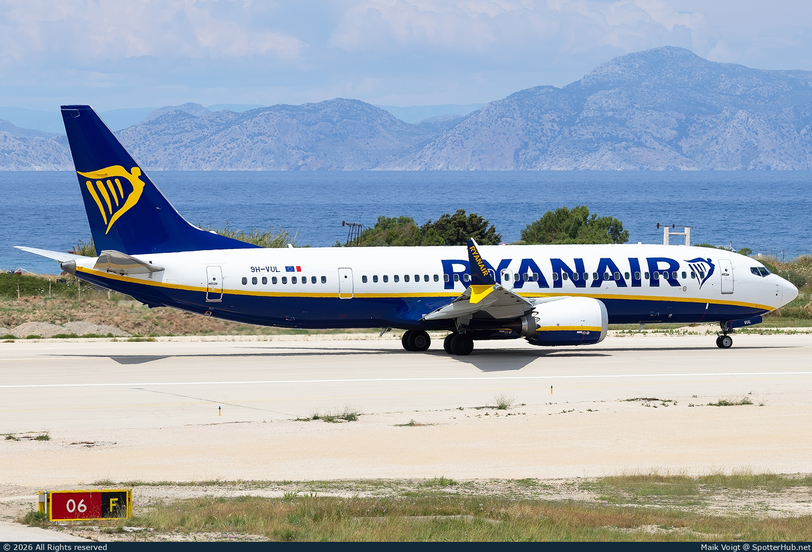 Photo of 9H-VUL - Boeing 737 MAX 8-200 operated by Ryanair (opb Malta Air)