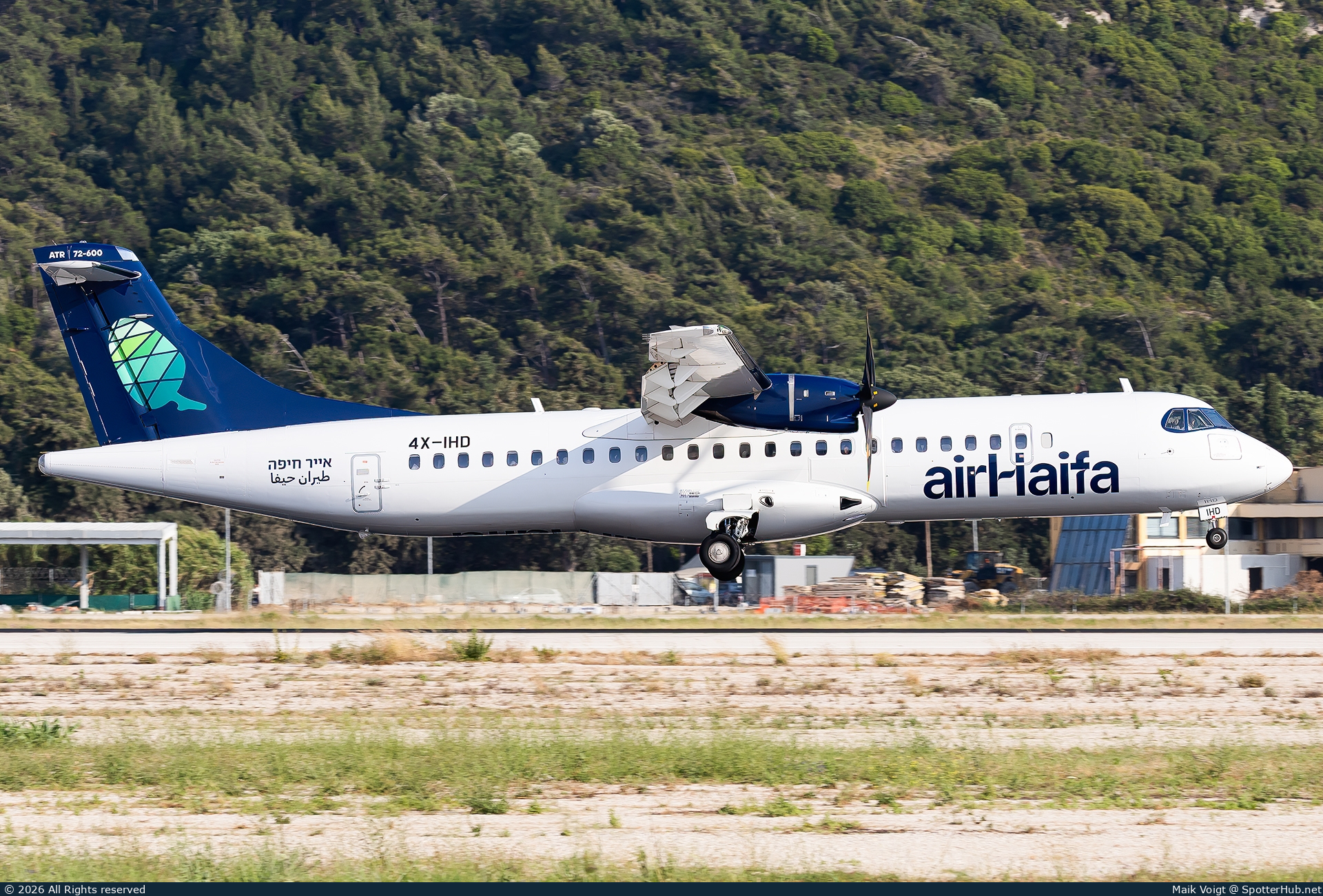 Photo of 4X-IHD - ATR 72-600 operated by airHaifa