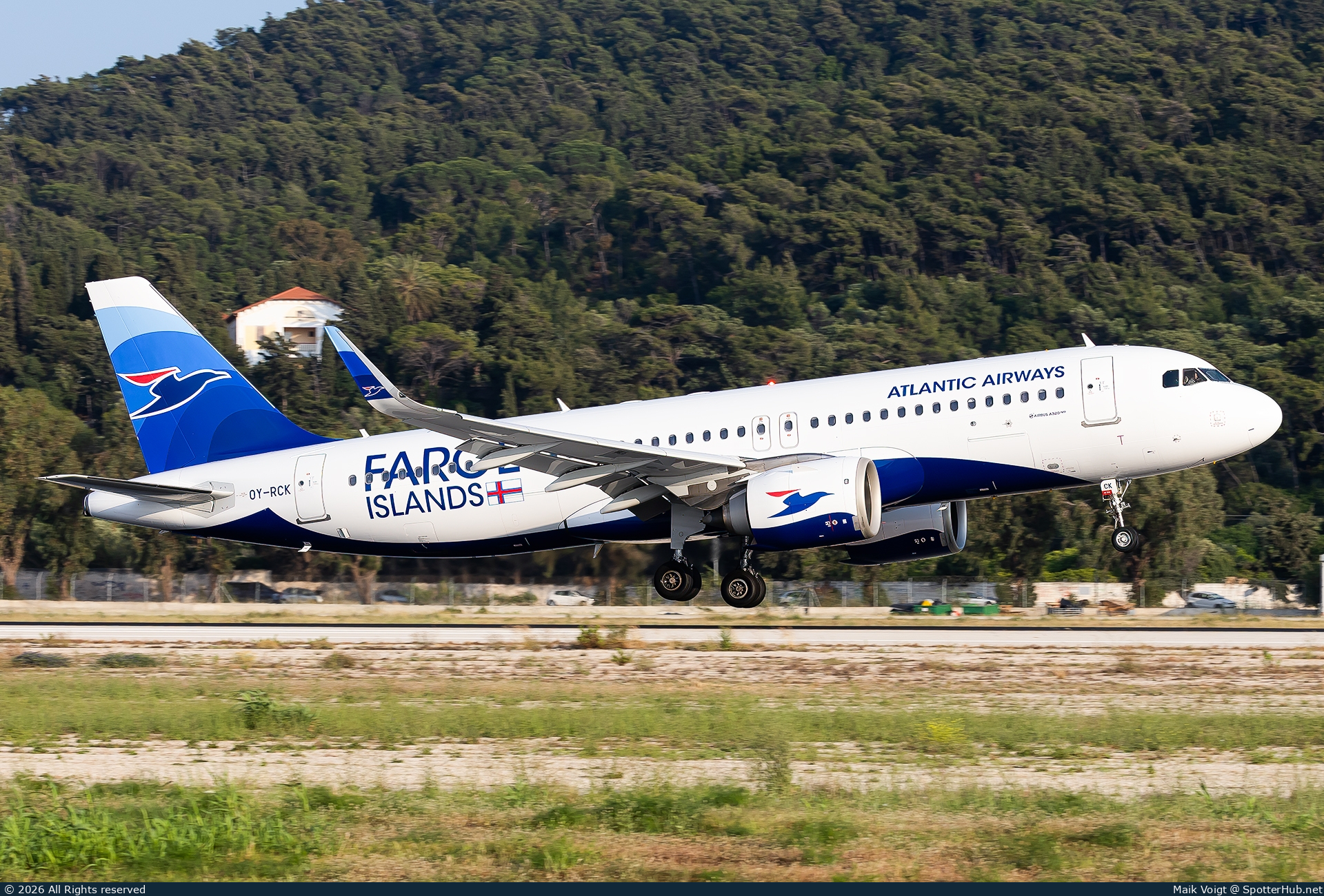 Photo of OY-RCK - Airbus A320-251N operated by Atlantic Airways