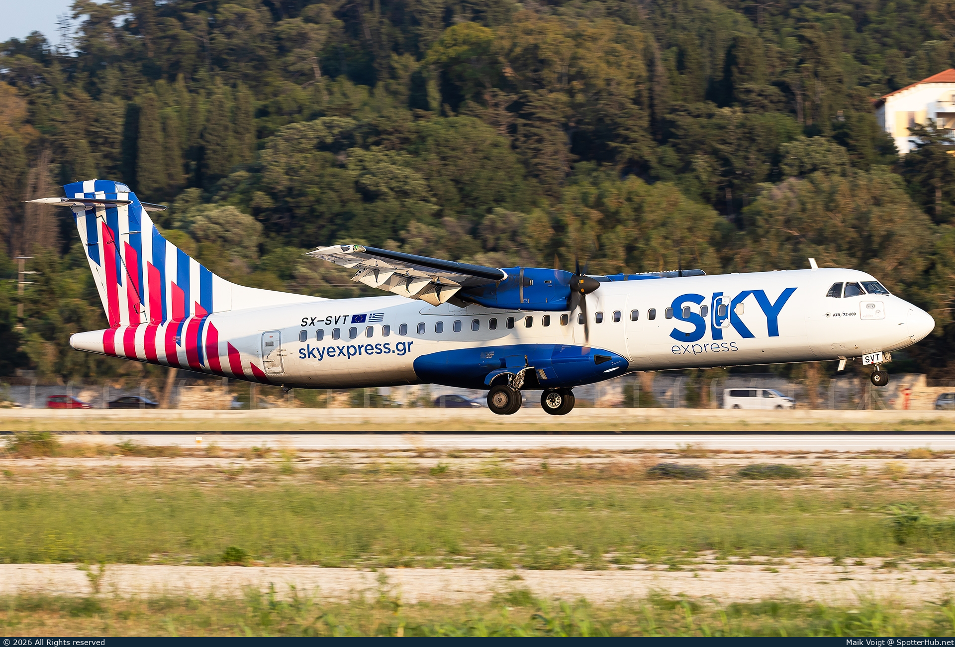 Photo of SX-SVT - ATR 72-600 operated by Sky Express