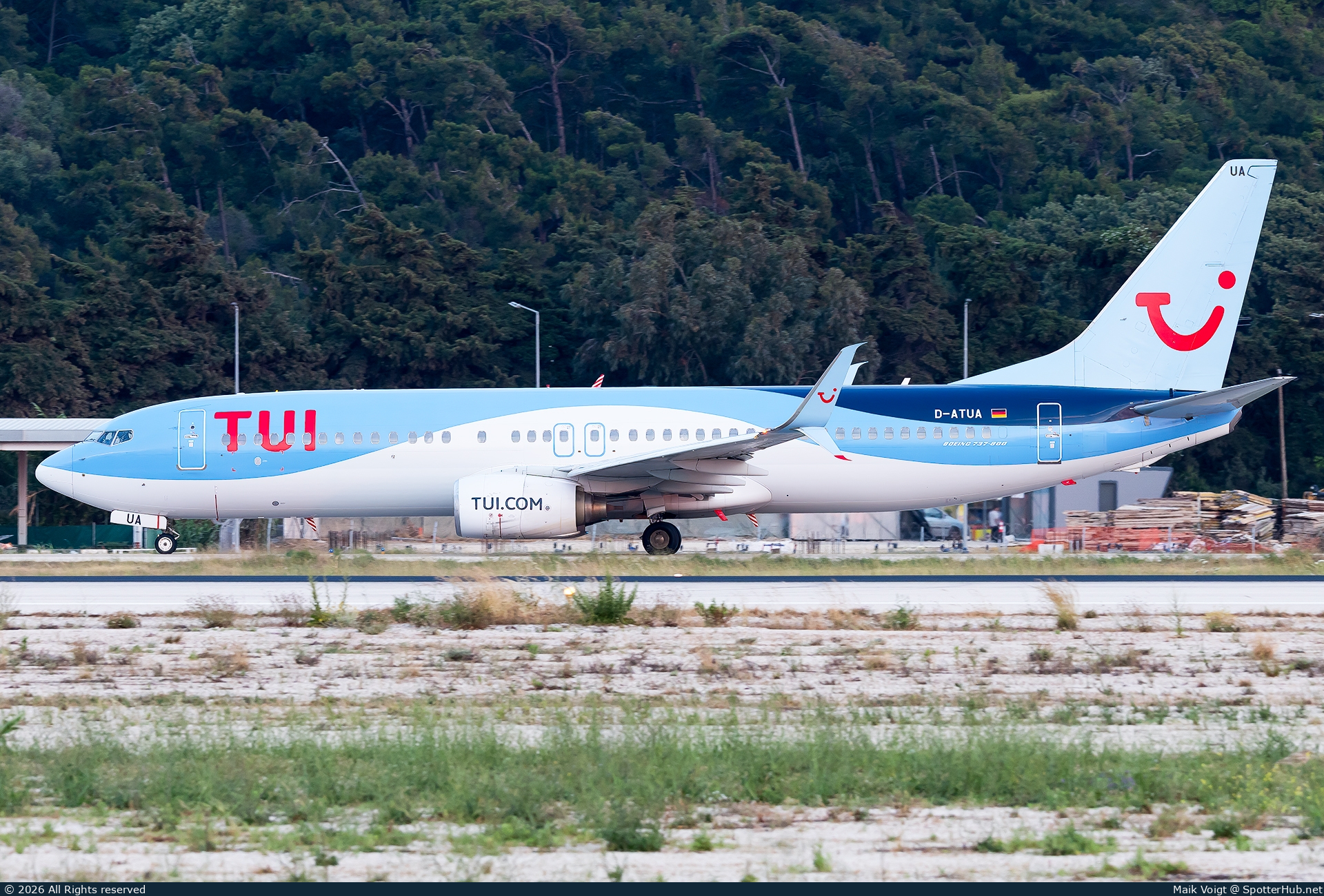 Photo of D-ATUA - Boeing 737-8K5 operated by TUIfly