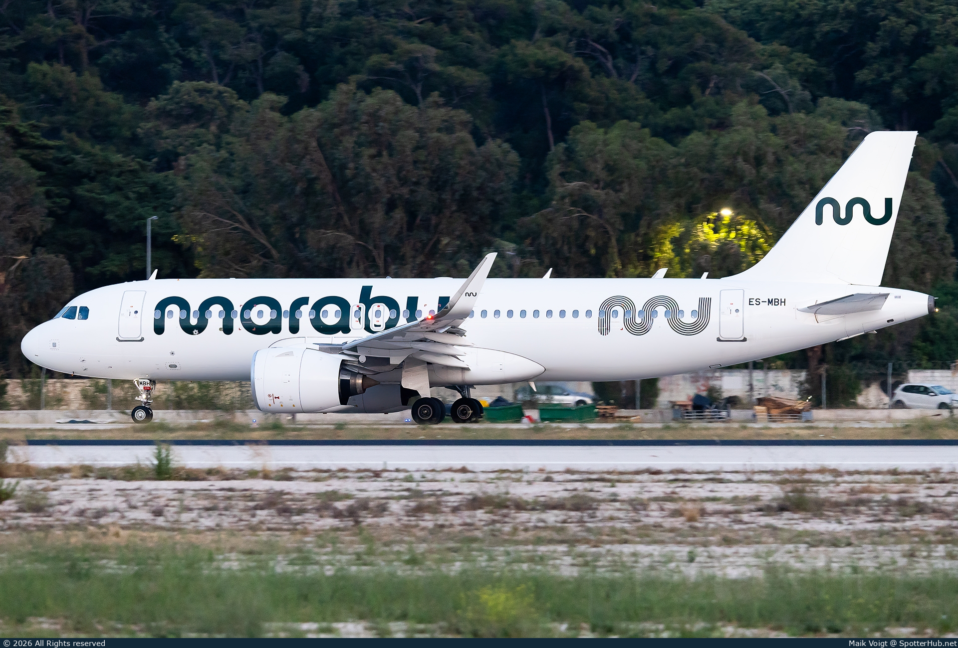 Photo of ES-MBH - Airbus A320-271N operated by Marabu Airlines