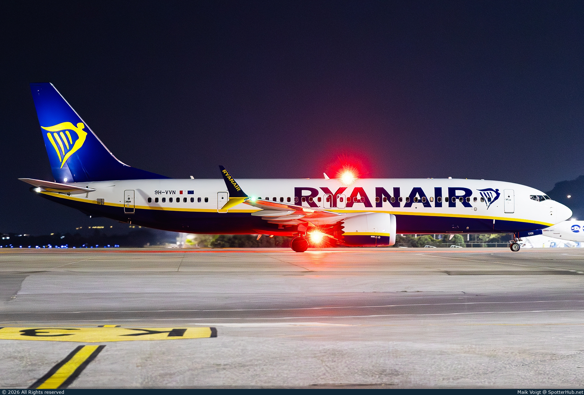 Photo of 9H-VVN - Boeing 737 MAX 8-200 operated by Ryanair (opb Malta Air)