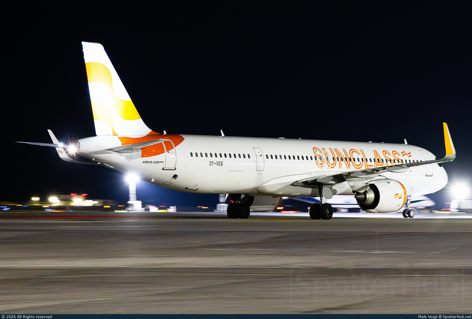 Photo of OY-VKB - Airbus A321-251NX operated by Sunclass Airlines