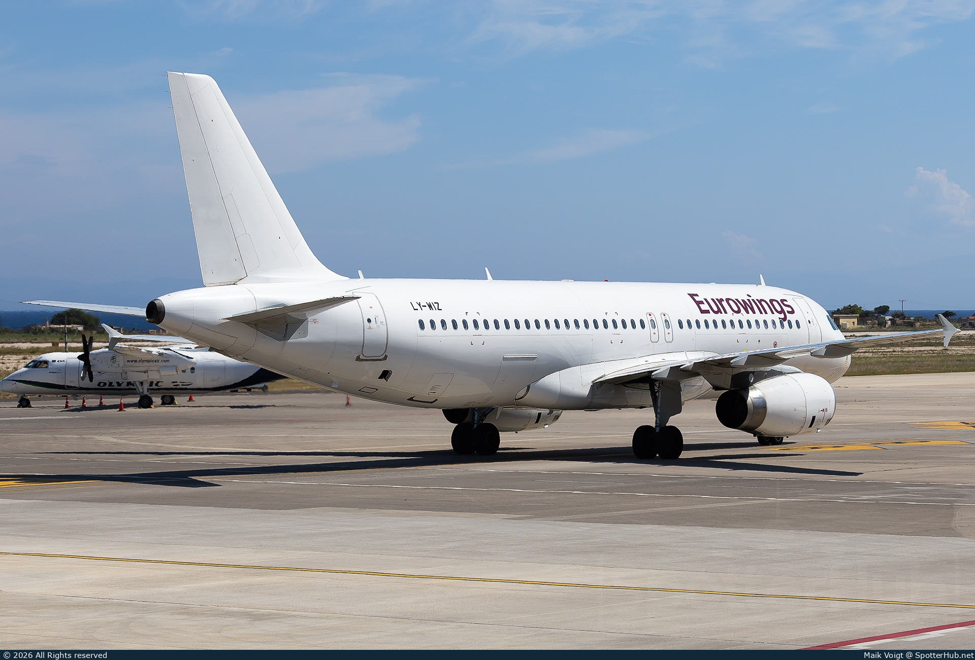 Photo of LY-WIZ - Airbus A320-232 operated by Eurowings (opb GetJet Airlines)