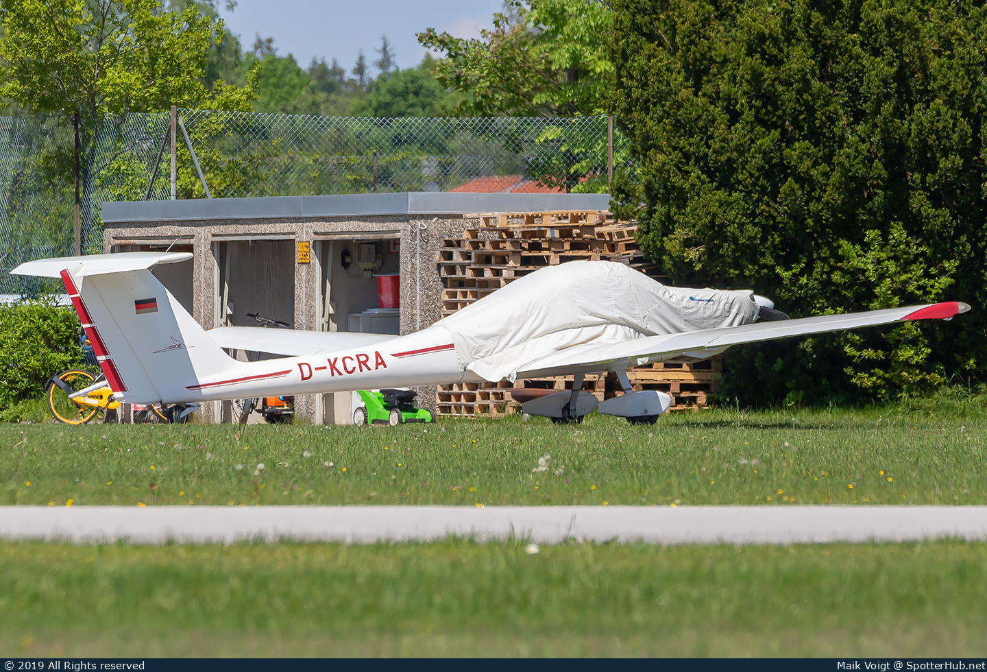 Photo of D-KCRA - Grob G109B operated by Segelflieger Club München