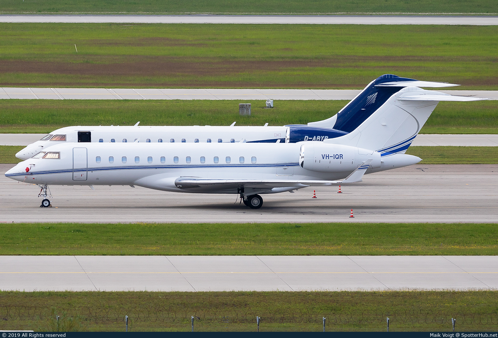 Photo of VH-IQR - Bombardier Global Express XRS operated by ExecuJet Australia