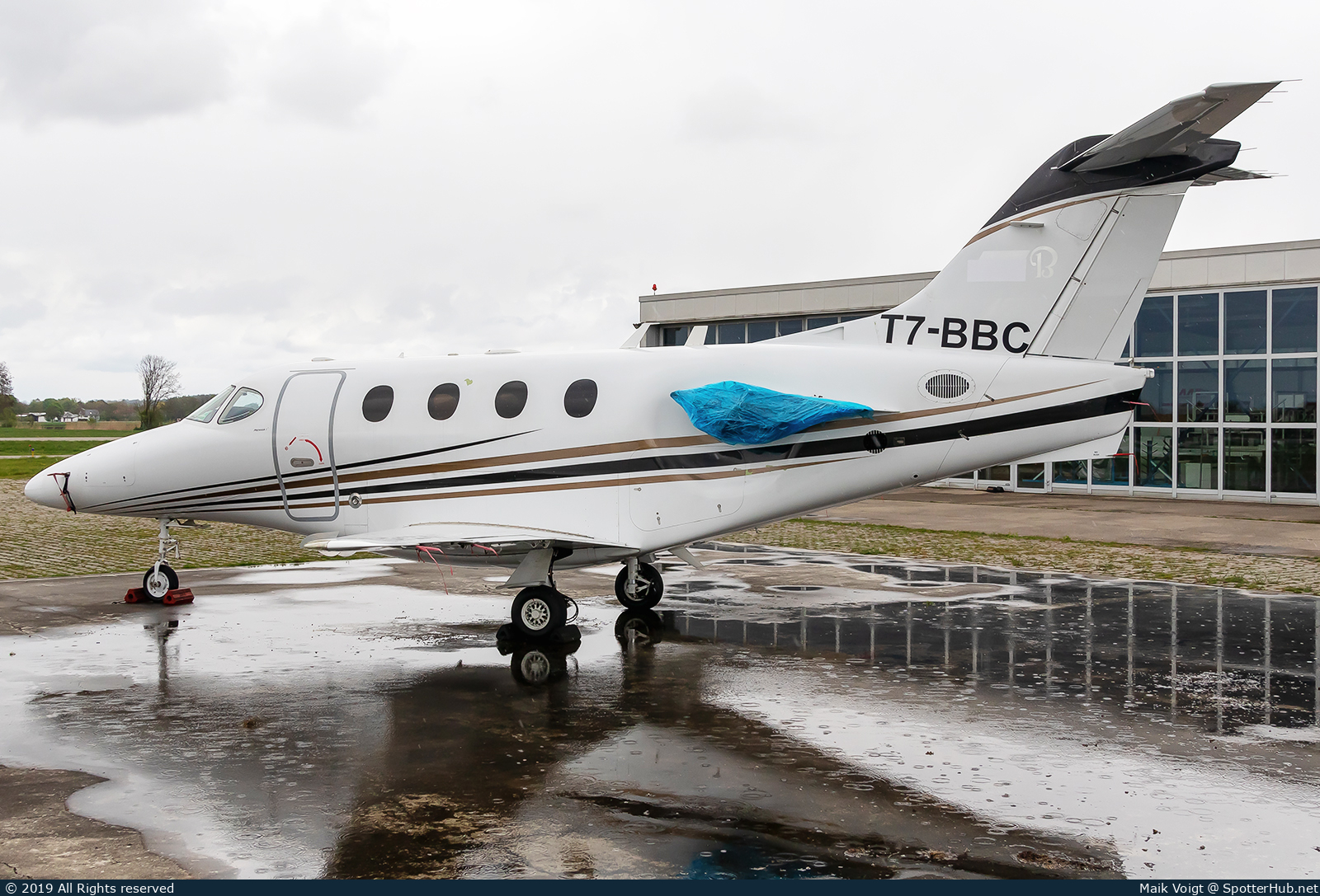 Photo of T7-BBC - Hawker Beechcraft 390 Premier IA operated by Private