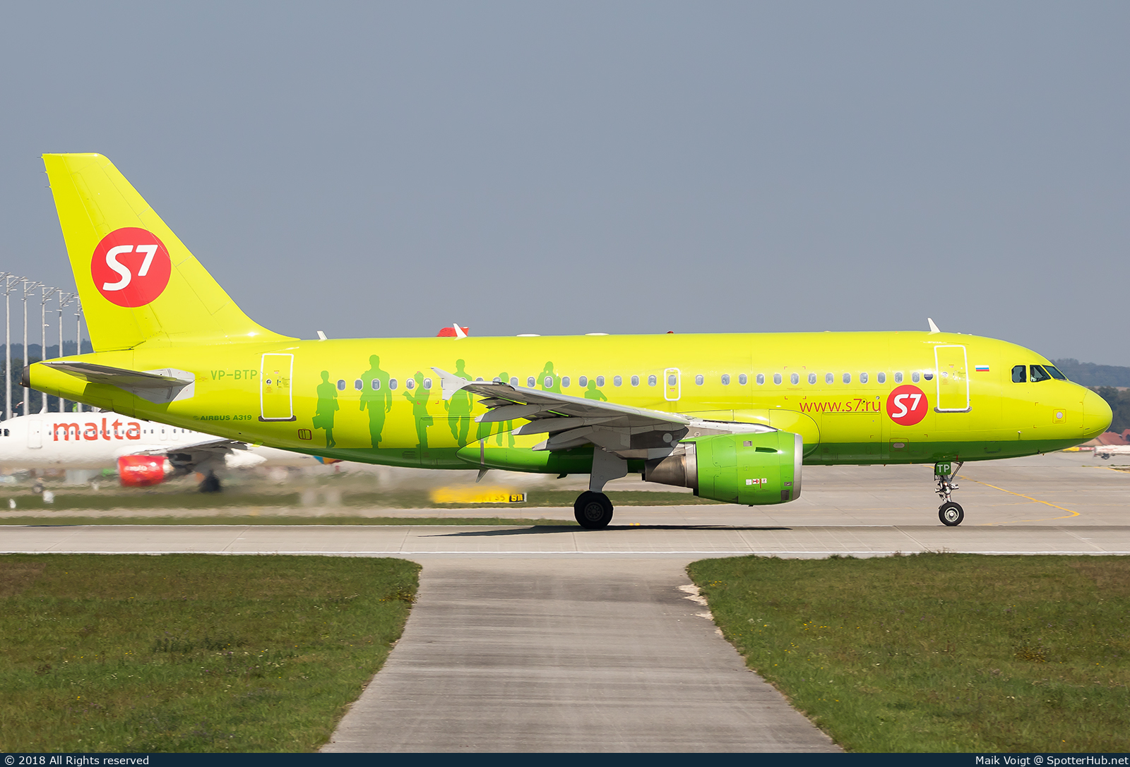 Photo of VP-BTP - Airbus A319-114 operated by S7 Airlines