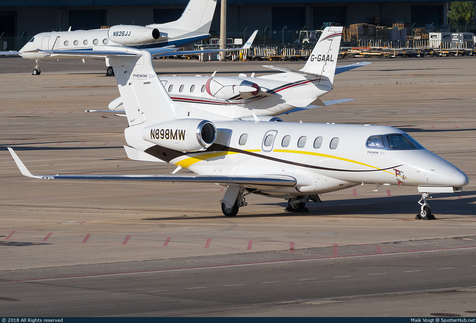 Photo of N898MW - Embraer Phenom 300 operated by Private