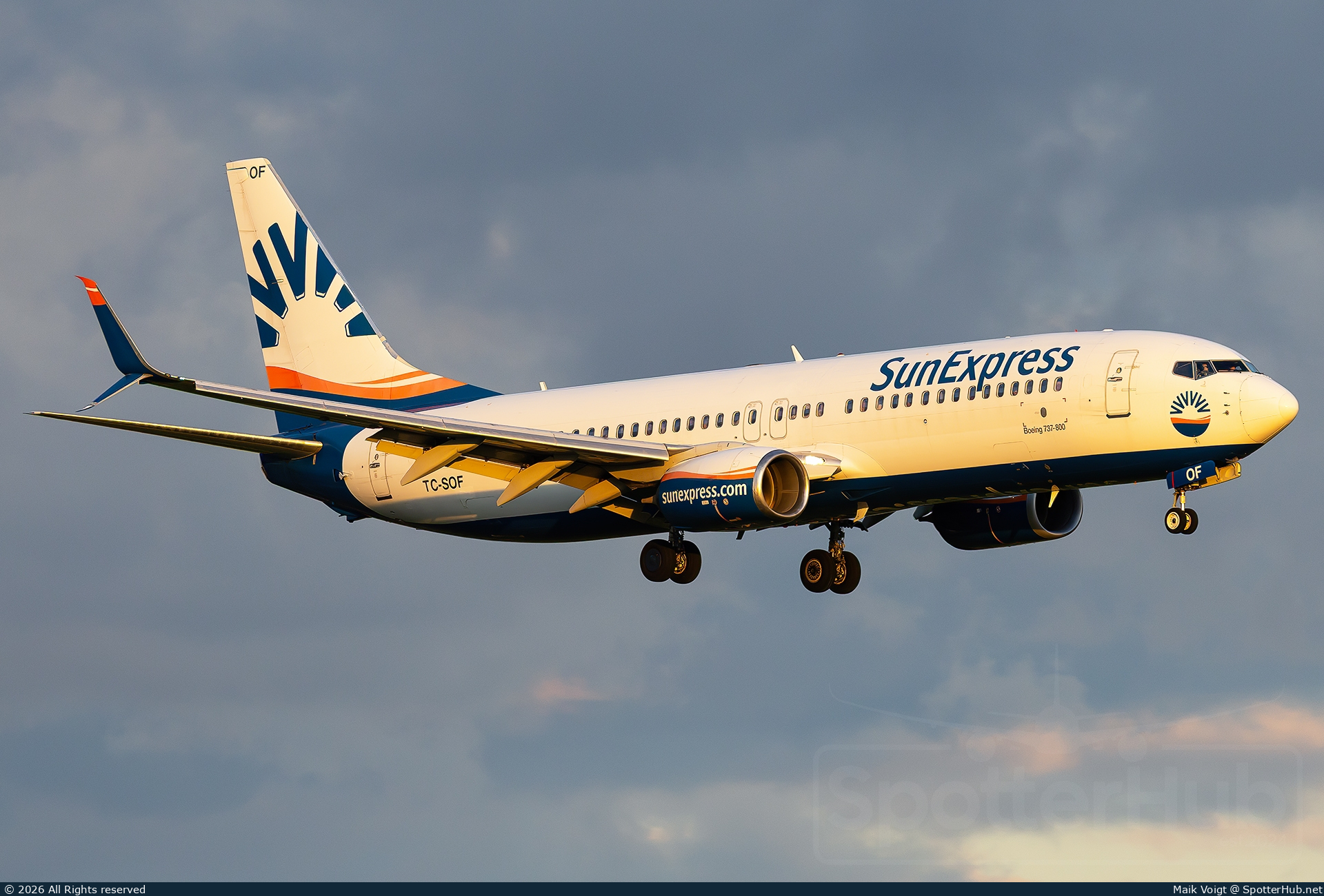 Photo of TC-SOF - Boeing 737-8HC operated by SunExpress