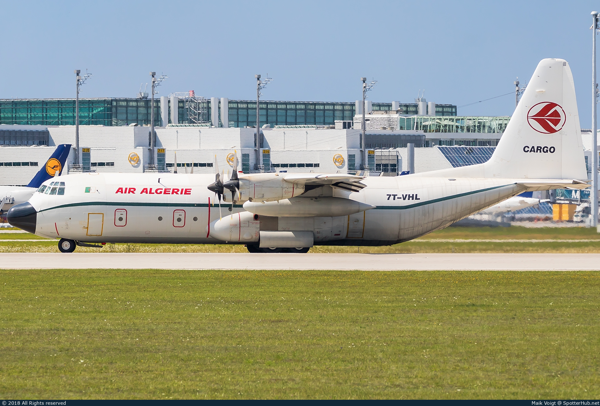 Photo of 7T-VHL - Lockheed L382-51C Hercules operated by Air Algérie Cargo