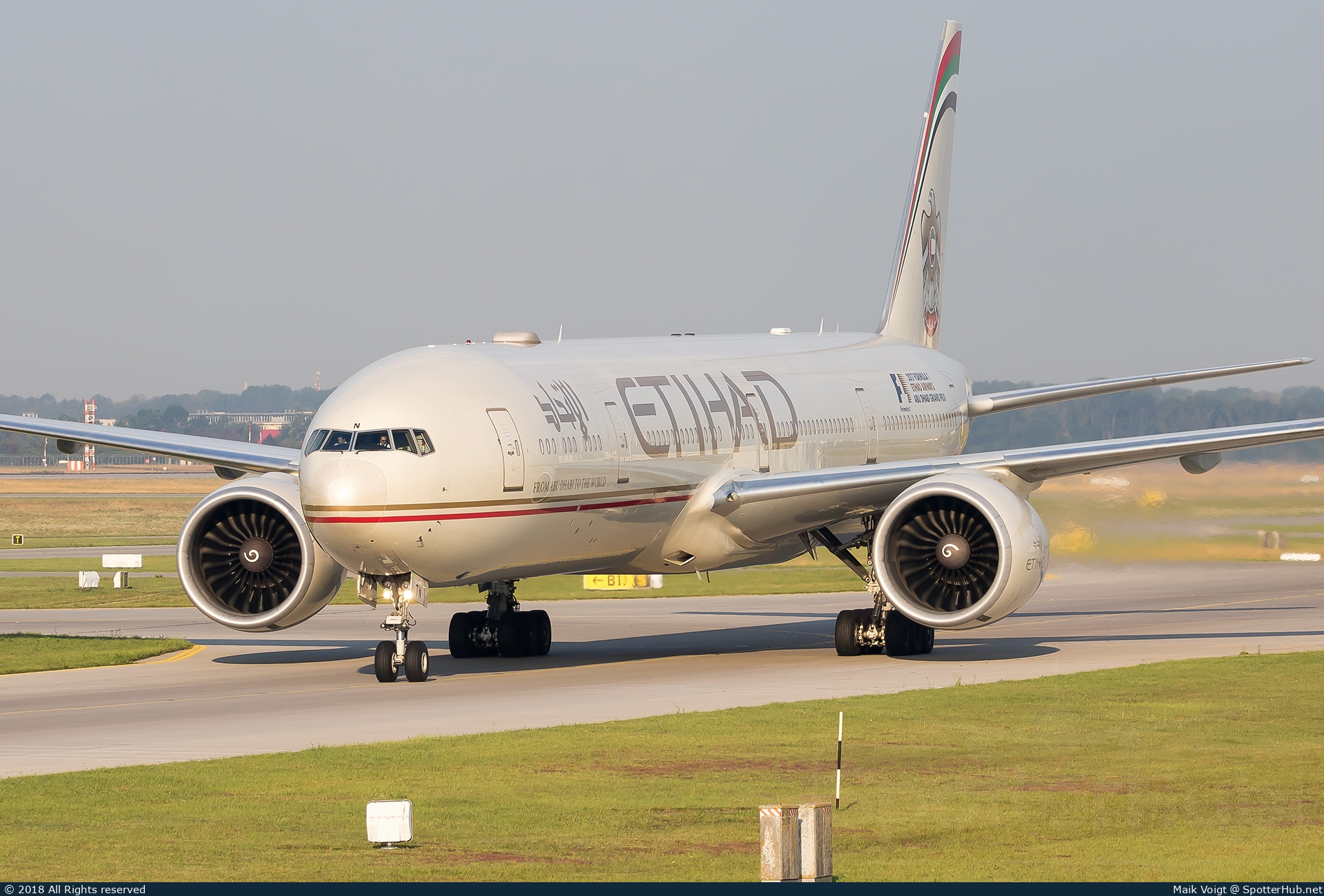 Photo of A6-ETN - Boeing 777-3FX(ER) operated by Etihad Airways