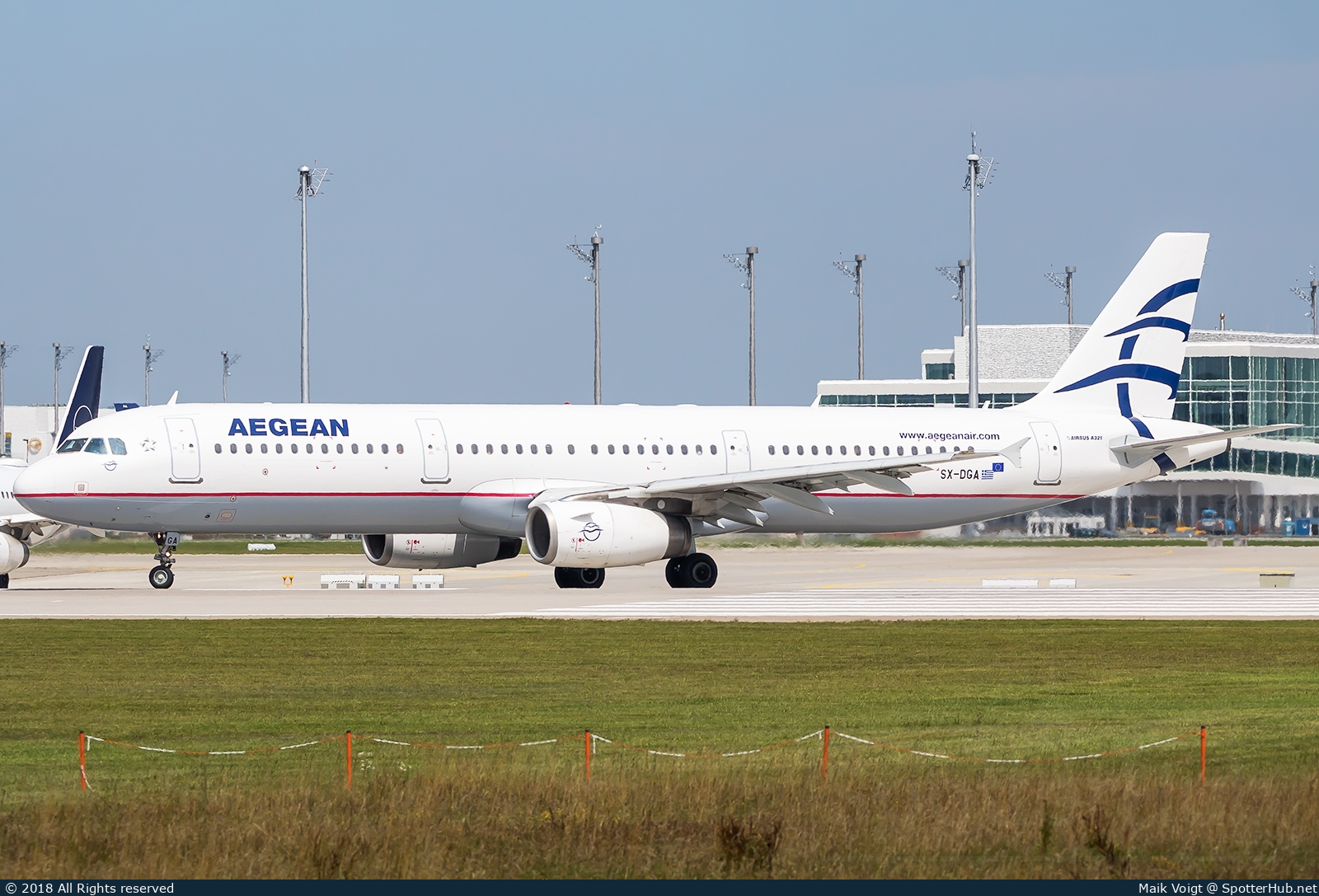 Photo of SX-DGA - Airbus A321-231 operated by Aegean Airlines