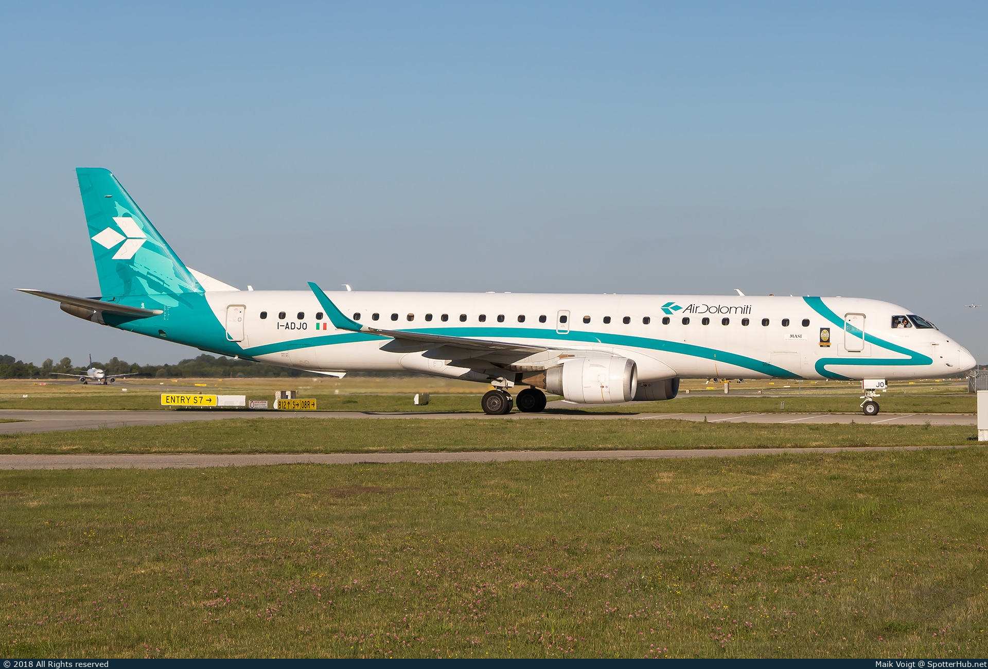 Photo of I-ADJO - Embraer ERJ-195LR operated by Air Dolomiti