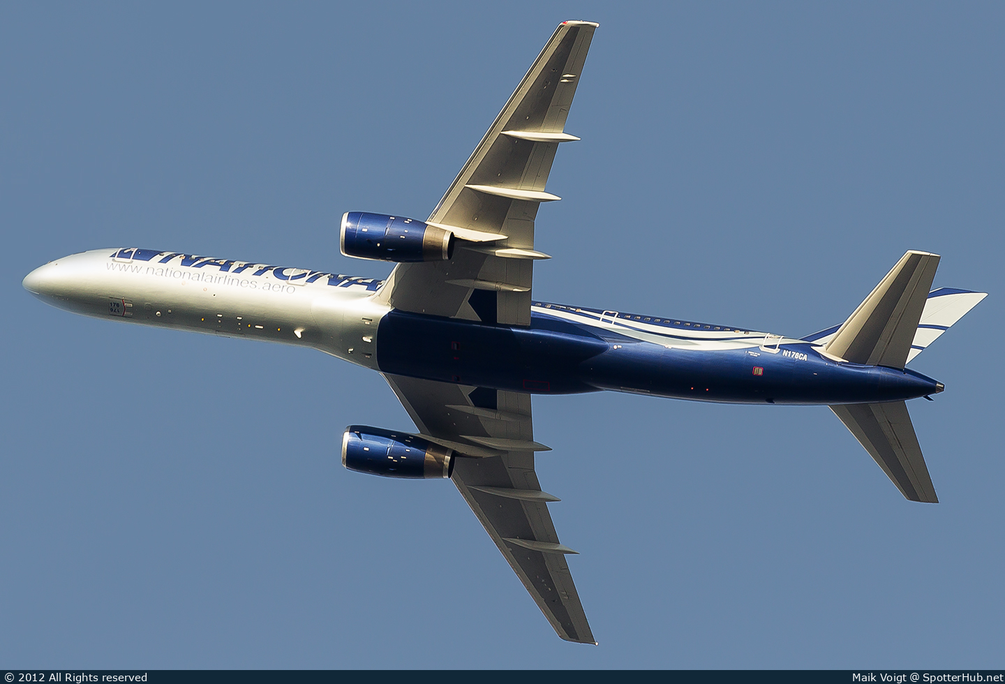 Photo of N176CA - Boeing 757-28A operated by National Airlines [2006]