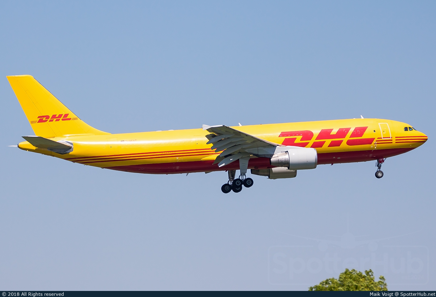 Photo of D-AEAT - Airbus A300B4-622R(F) operated by European Air Transport