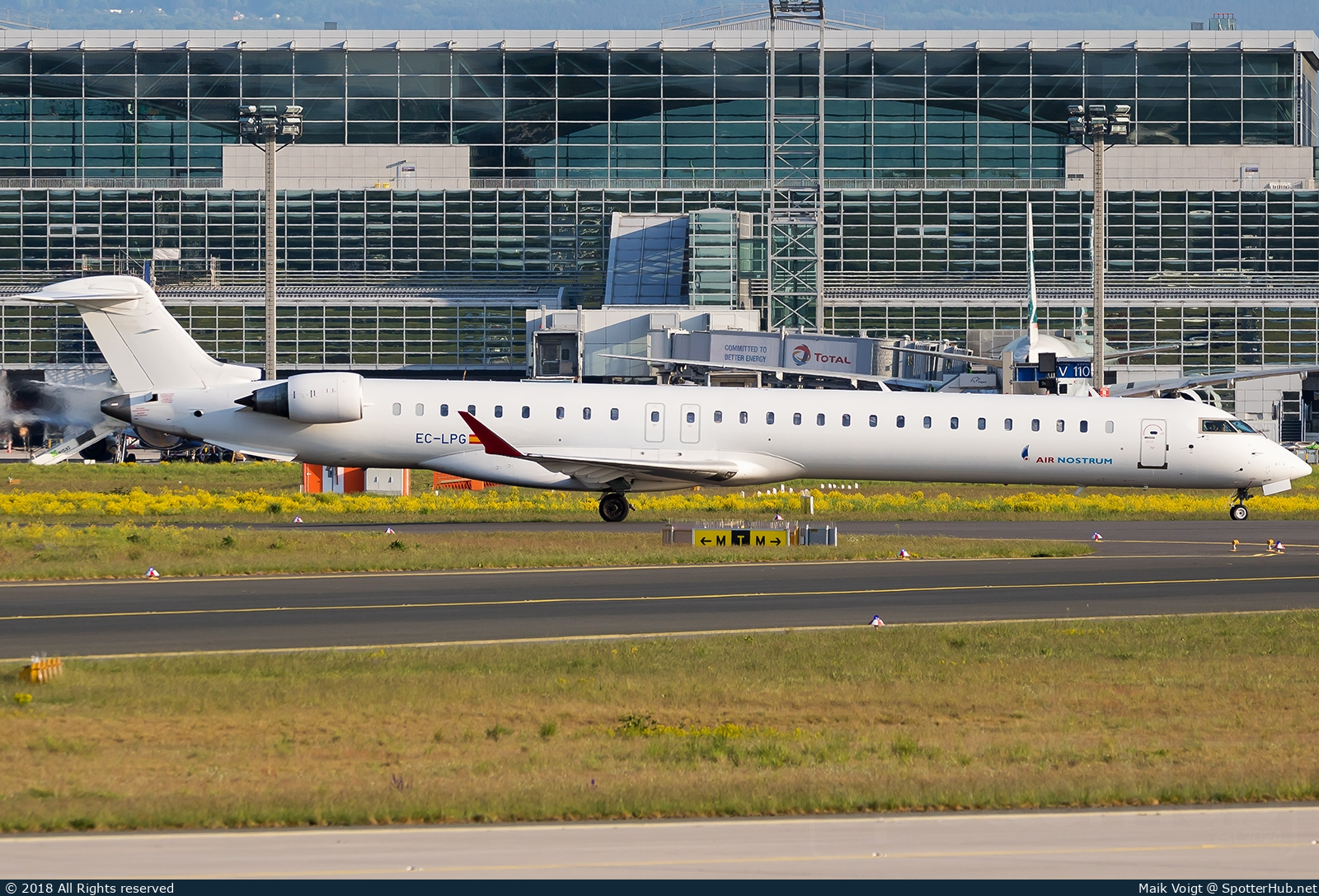 Photo of EC-LPG - Bombardier CRJ-1000 operated by Iberia Regional (opb Air Nostrum)
