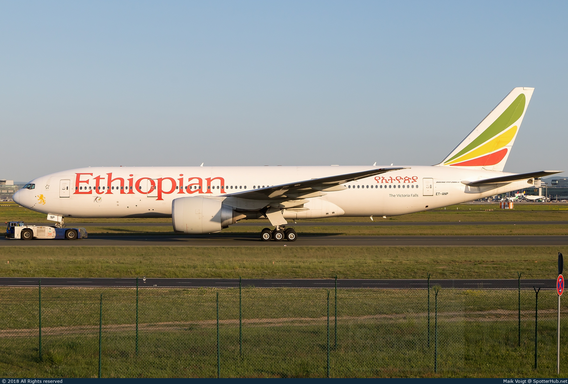 Photo of ET-ANP - Boeing 777-260(LR) operated by Ethiopian Airlines
