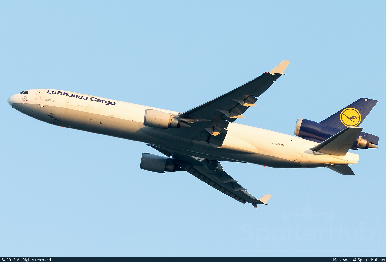 Photo of D-ALCE - McDonnell Douglas MD-11(F) operated by Lufthansa Cargo