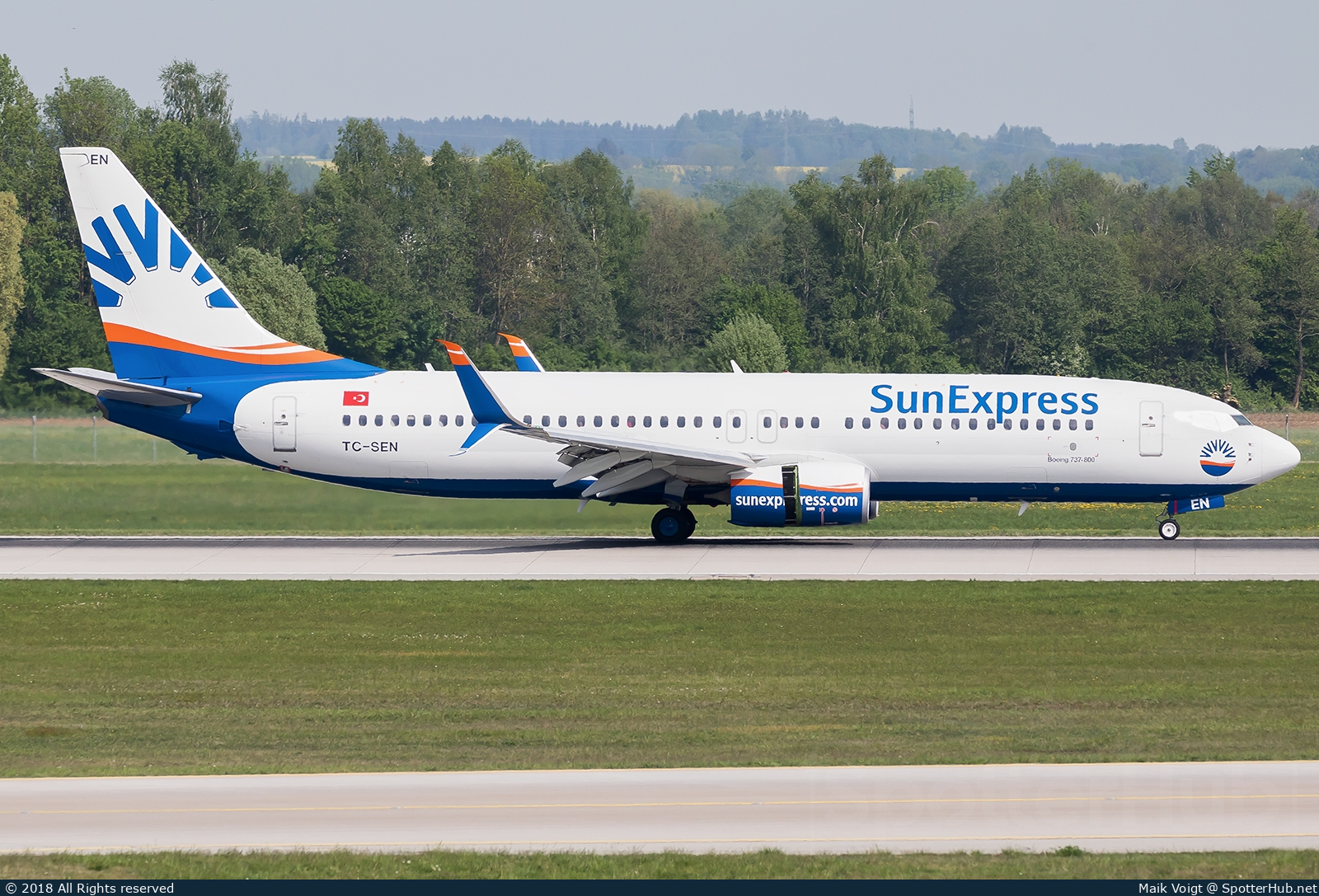 Photo of TC-SEN - Boeing 737-8HC operated by SunExpress