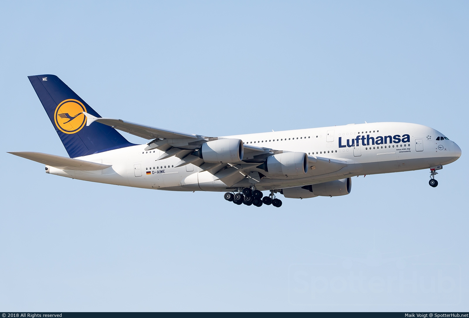 Photo of D-AIME - Airbus A380-841 operated by Lufthansa