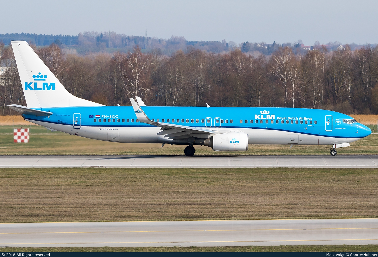 Photo of PH-BGC - Boeing 737-8K2 operated by KLM Royal Dutch Airlines
