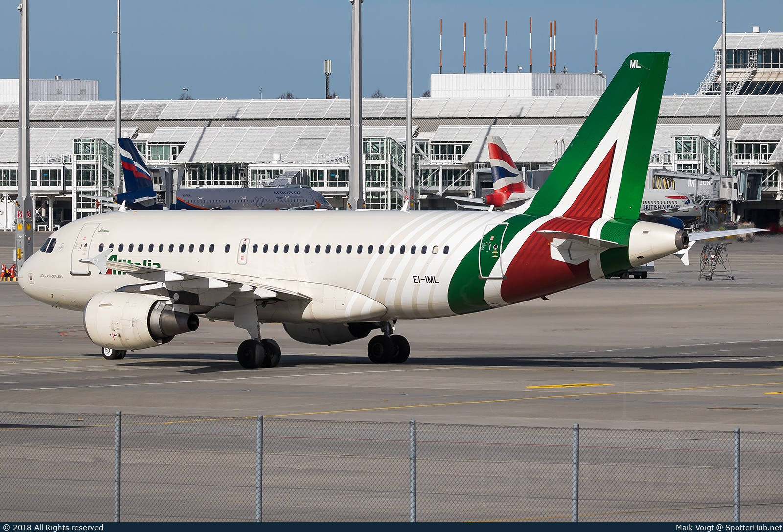 Photo of EI-IML - Airbus A319-112 operated by Alitalia