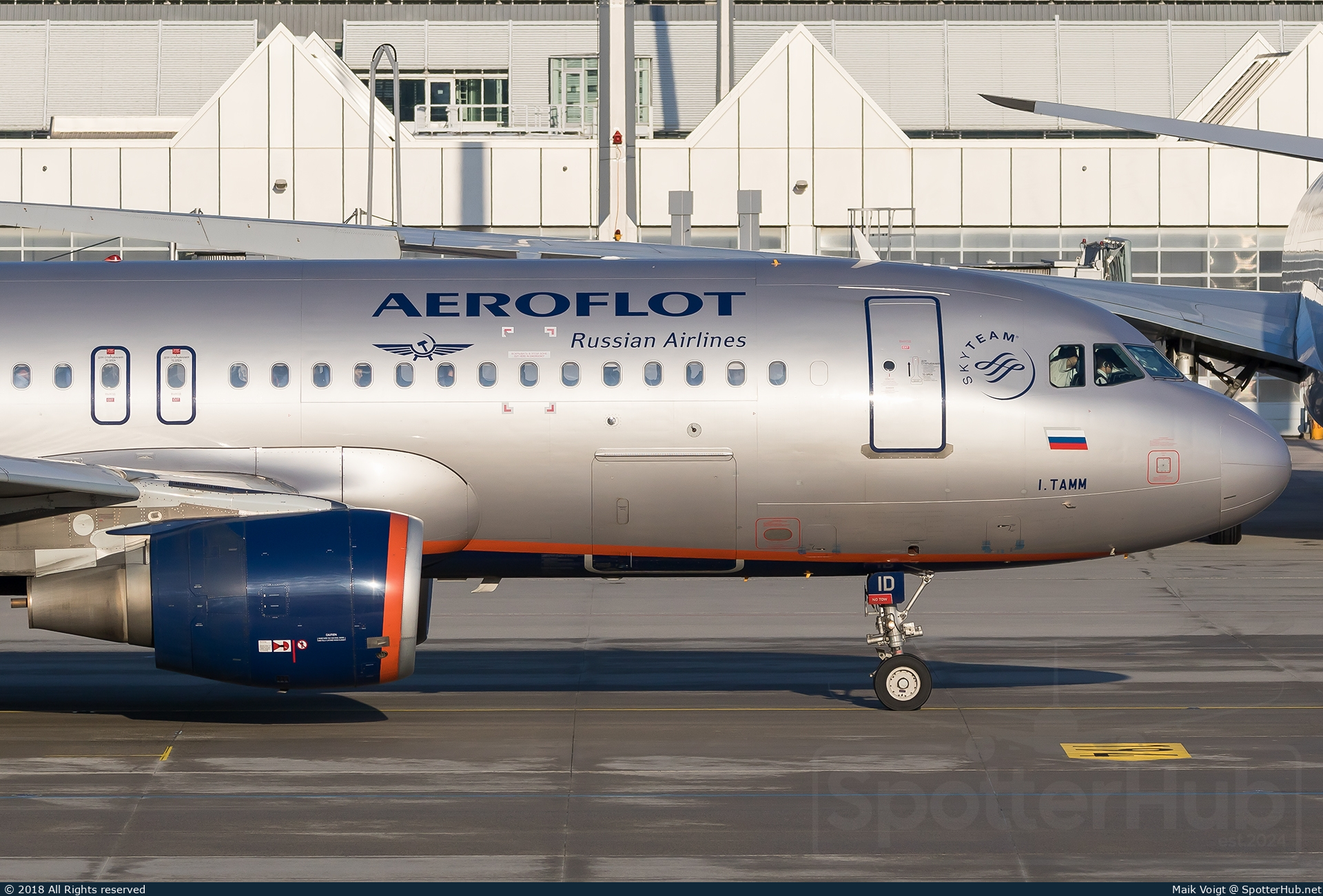 Photo of VP-BID - Airbus A320-214 operated by Aeroflot