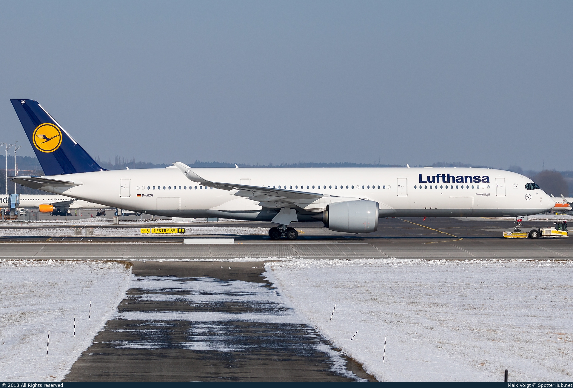 Photo of D-AIXG - Airbus A350-941 operated by Lufthansa