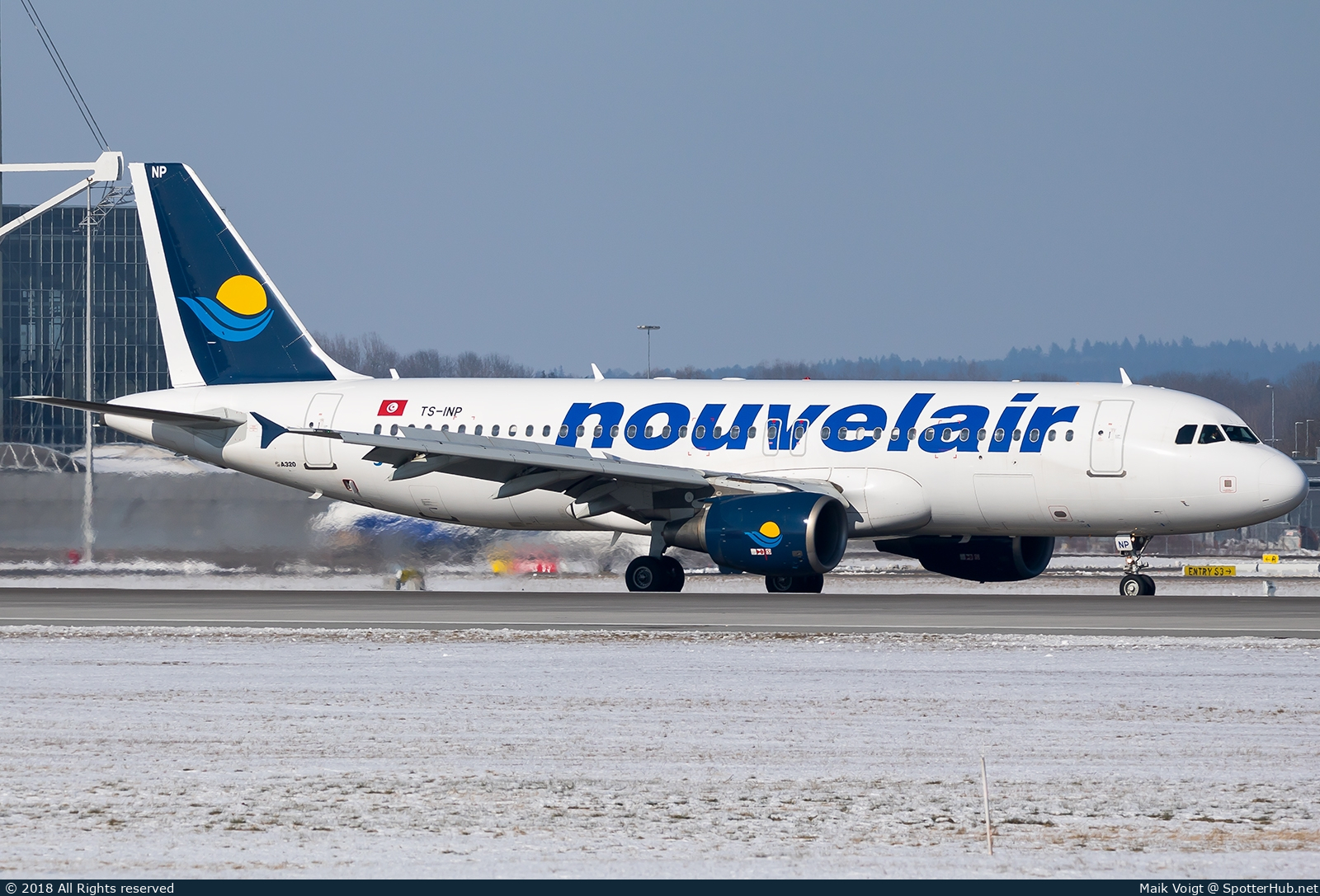 Photo of TS-INP - Airbus A320-214 operated by Nouvelair
