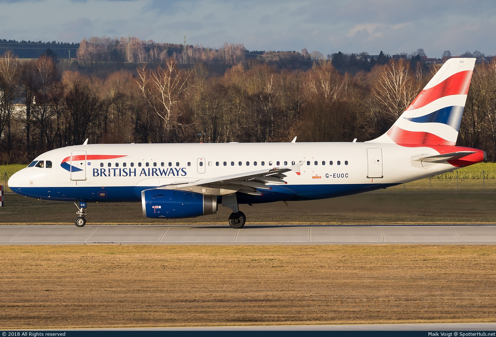 Photo of G-EUOC - Airbus A319-131 operated by British Airways