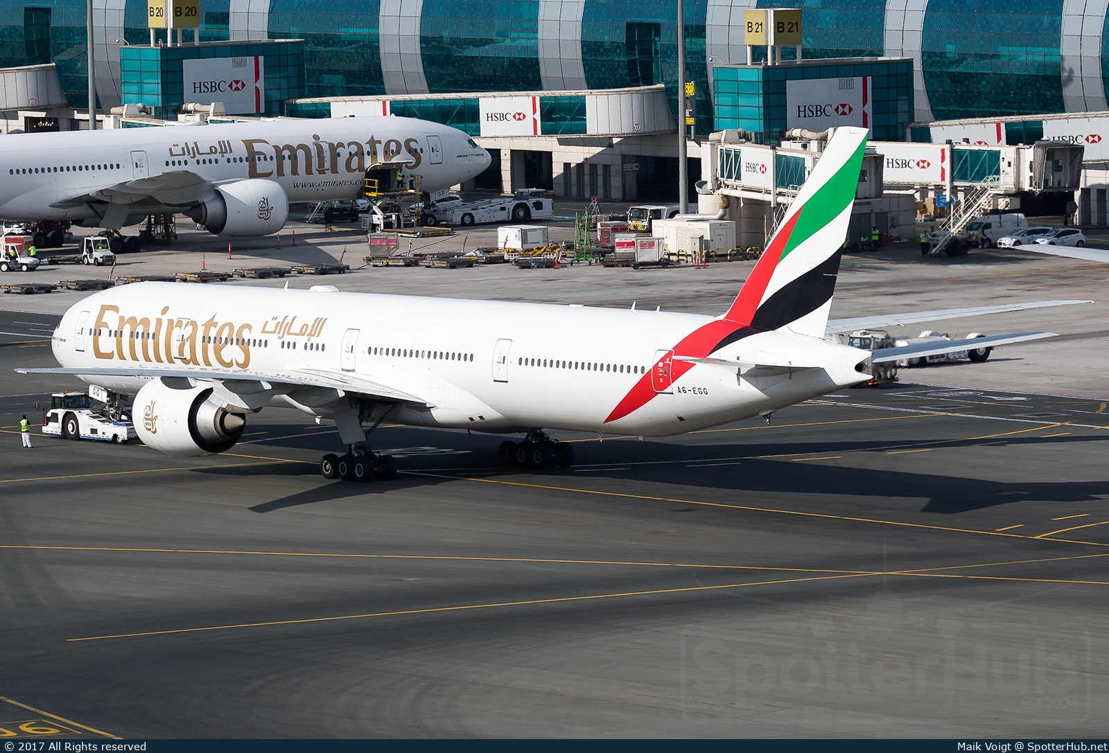 Photo of A6-EGG - Boeing 777-31H(ER) operated by Emirates
