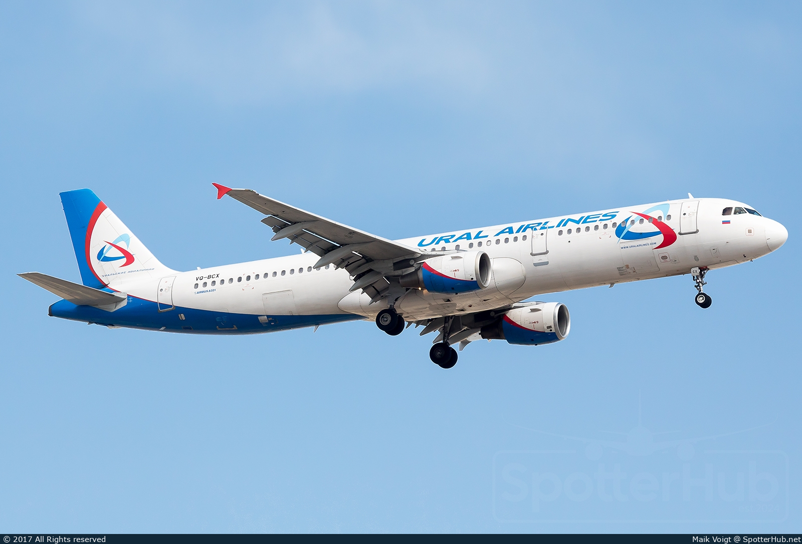 Photo of VQ-BCX - Airbus A321-211 operated by Ural Airlines