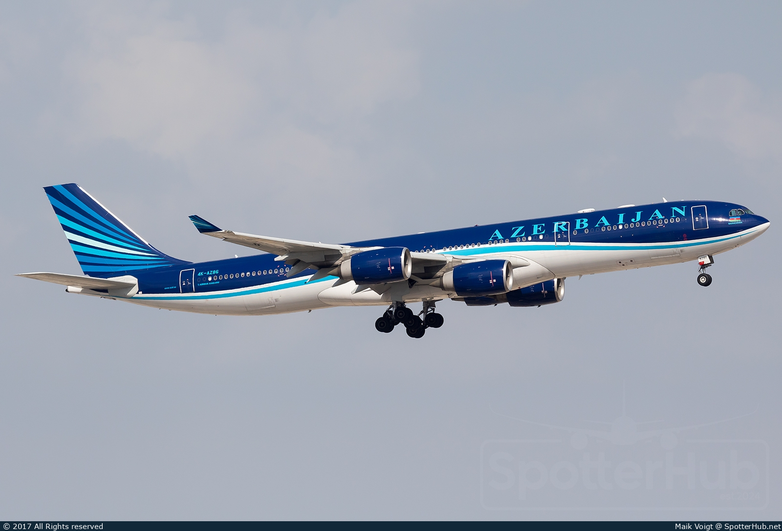 Photo of 4K-AZ86 - Airbus A340-542 operated by Azerbaijan Airlines
