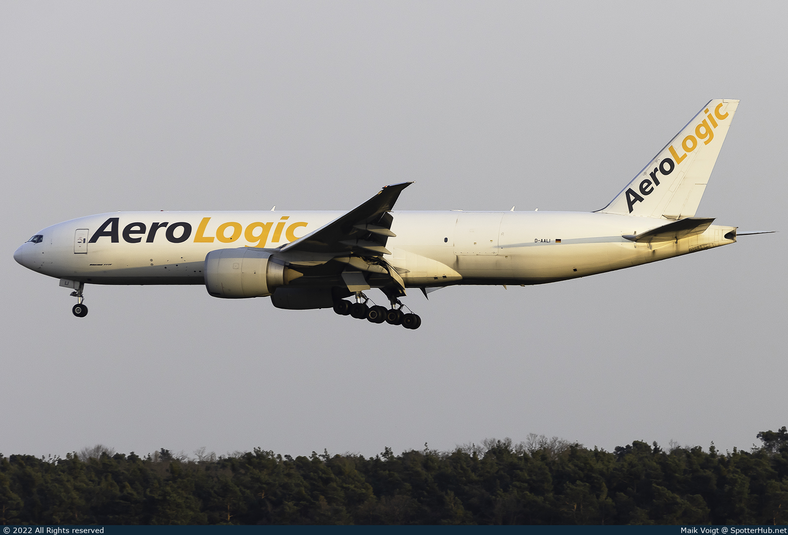 Photo of D-AALI - Boeing 777-F6N operated by AeroLogic
